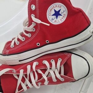 Converse Chuck Taylor's Men's Canvas